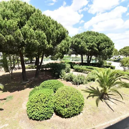 Apartment Le Chabian - 5 Couchages Dans Avec Piscine Mae-7121